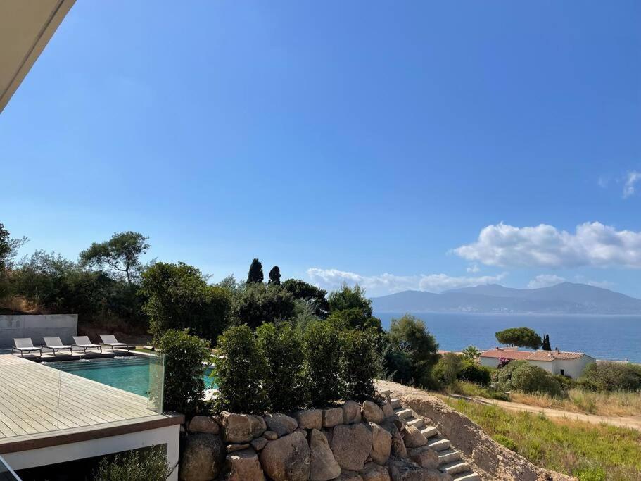 Villa Alandra Pietrosella Екстер'єр фото