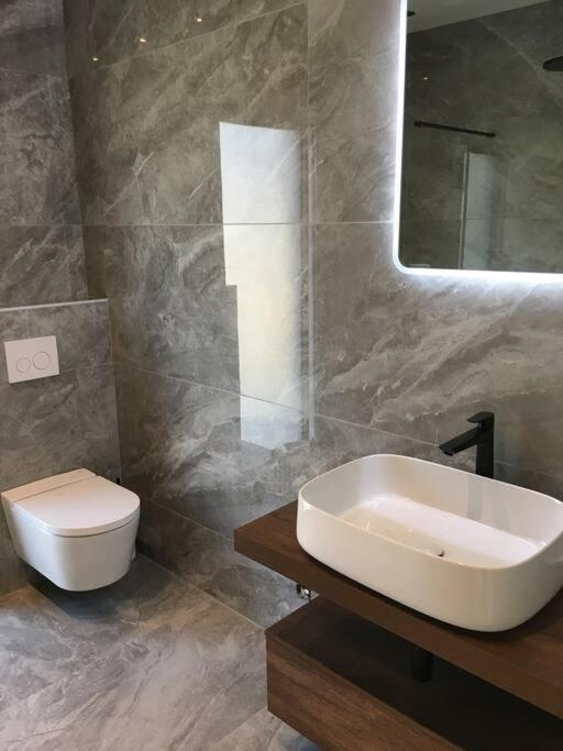 Villa Alandra Pietrosella Екстер'єр фото
